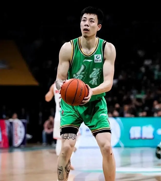 div, 篮球媒体人, 三大媒体人