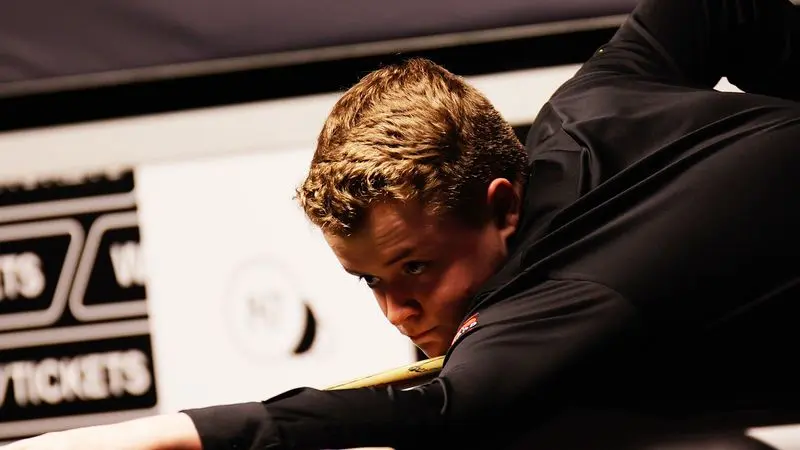 集体出局了, 连爆大冷世, 至决胜局