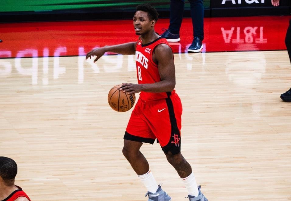 他们会给首 他们会给首